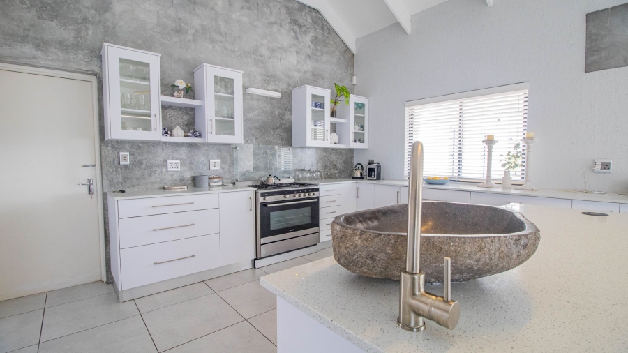 3 Bedroom Property for Sale in Da Gama Bay Western Cape